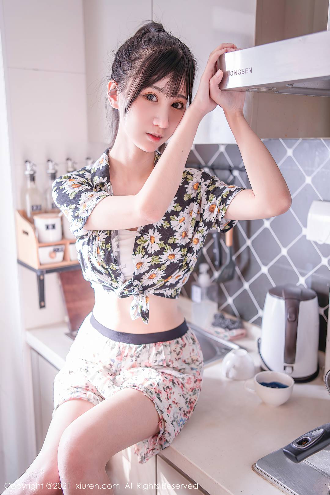 [XIUREN秀人网] 2021.07.26 NO.3711 小果冻儿 [60P-533MB]