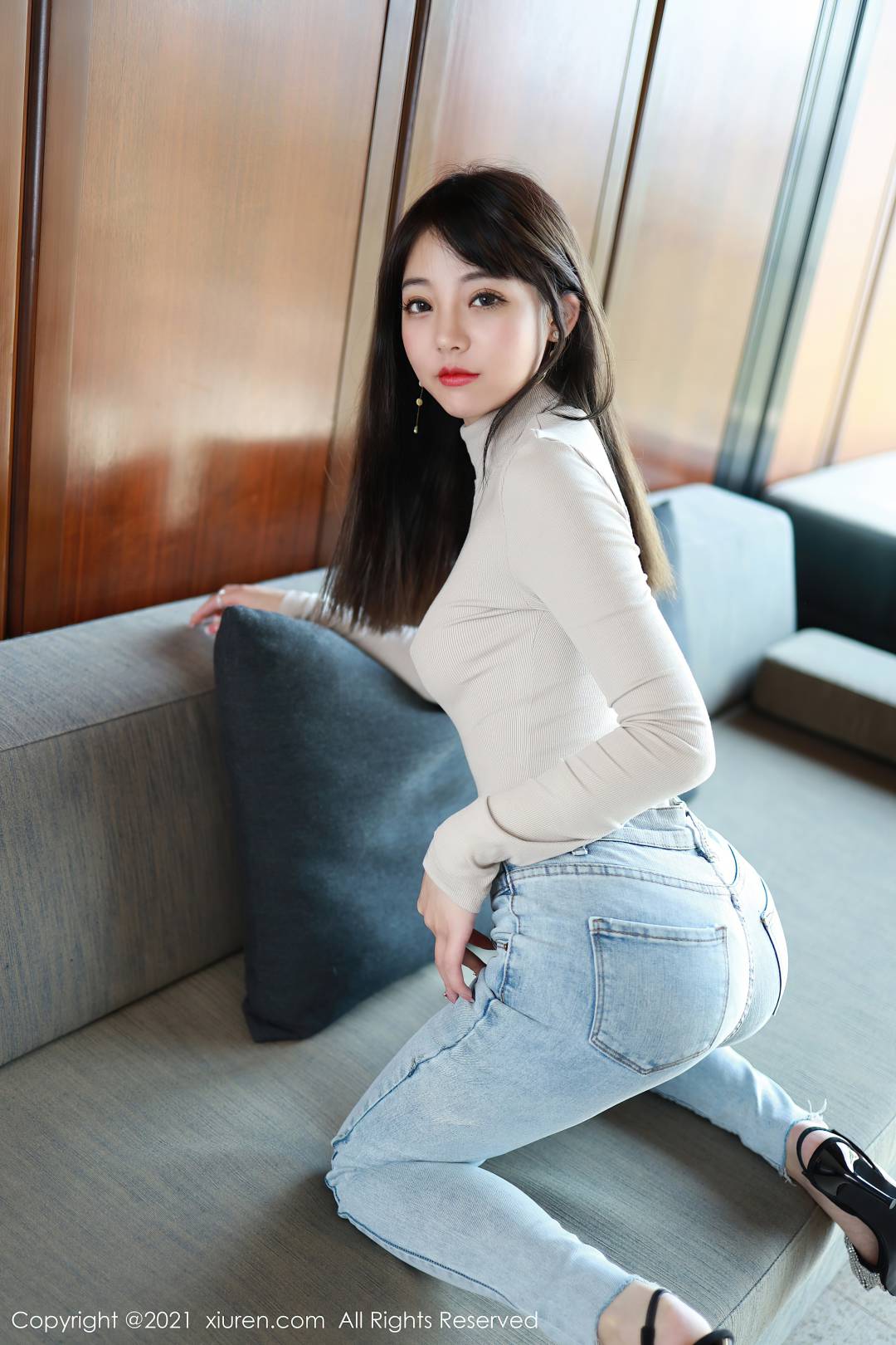 [XIUREN秀人网] 2021.04.30 NO.3369 佘贝拉bella [42P-397MB]
