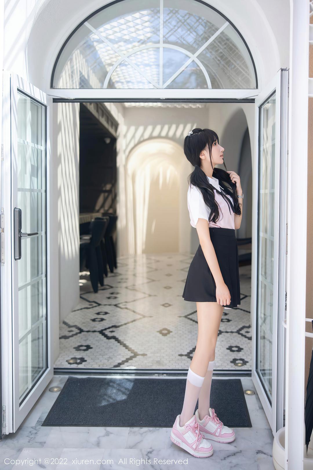 [XIUREN秀人网] 2022.08.16 NO.5443 小果冻儿 [99P-841MB]
