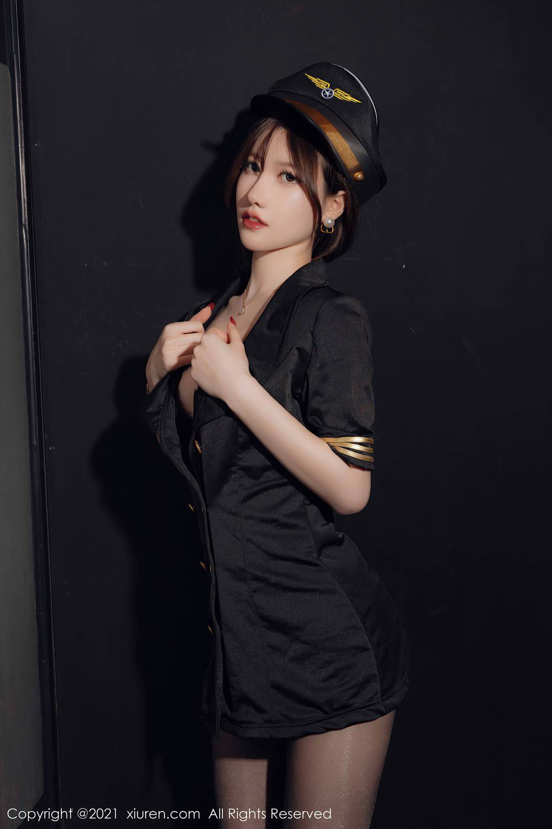 [XIUREN秀人网] 2021.12.17 NO.4355 美桃酱 [63P-680MB]