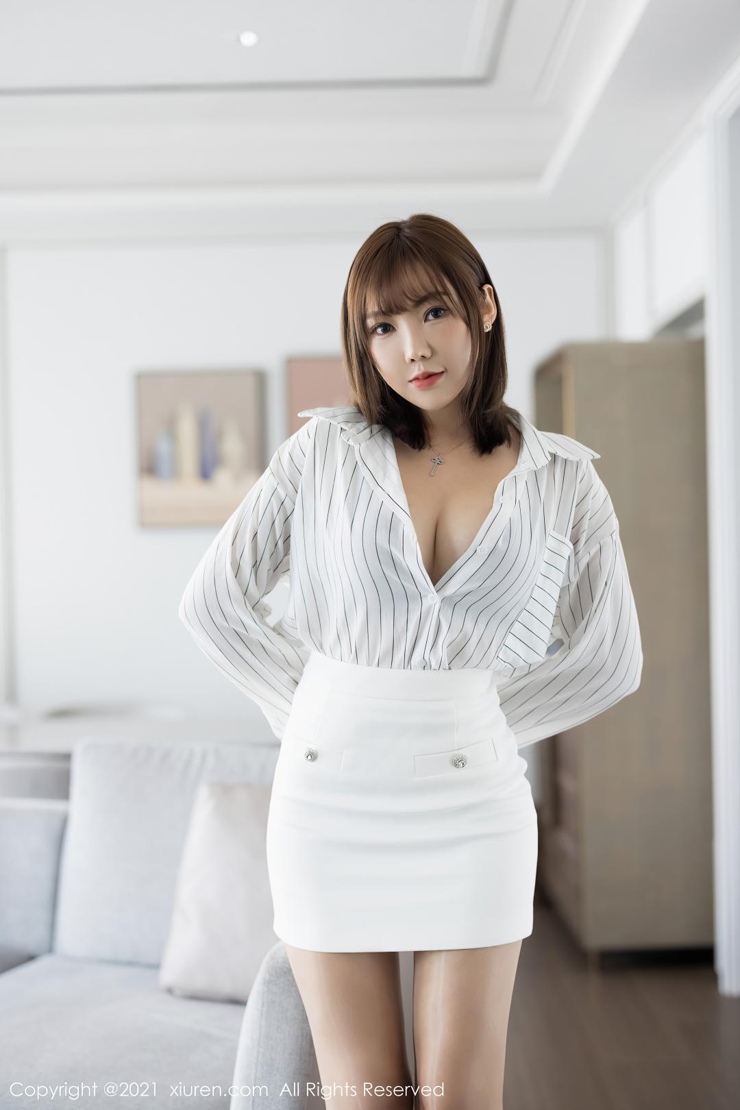 [XIUREN秀人网] 2021.03.05 NO.3169 萌汉药baby [37P]