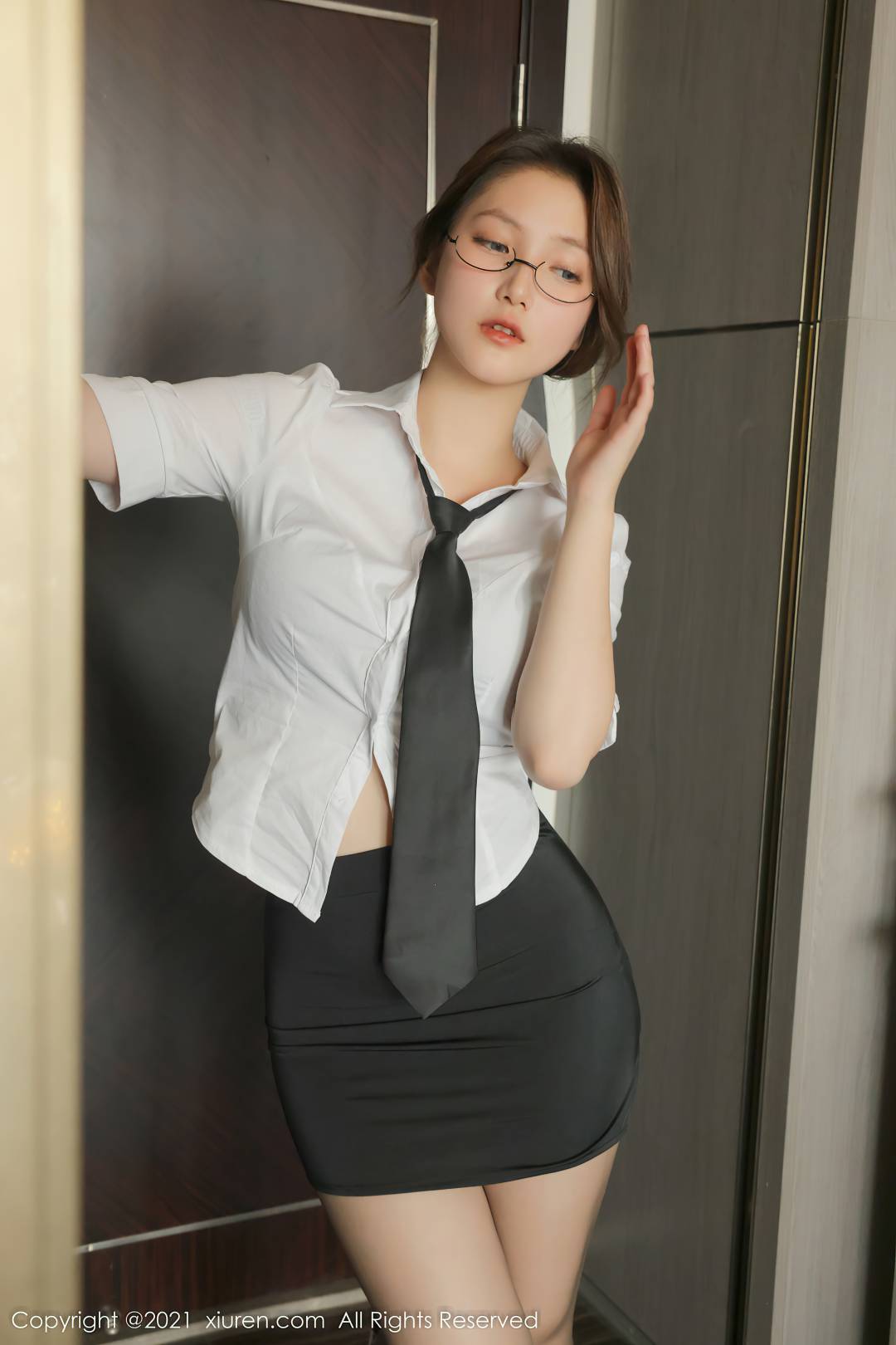 [XIUREN秀人网] 2021.12.08 NO.4311 兔妹妹 [85P-801MB]