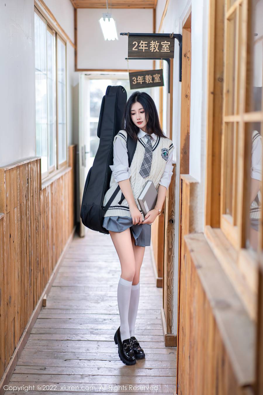 [XIUREN秀人网] 2022.12.08 NO.5970 laura阿姣 [99P-888MB]