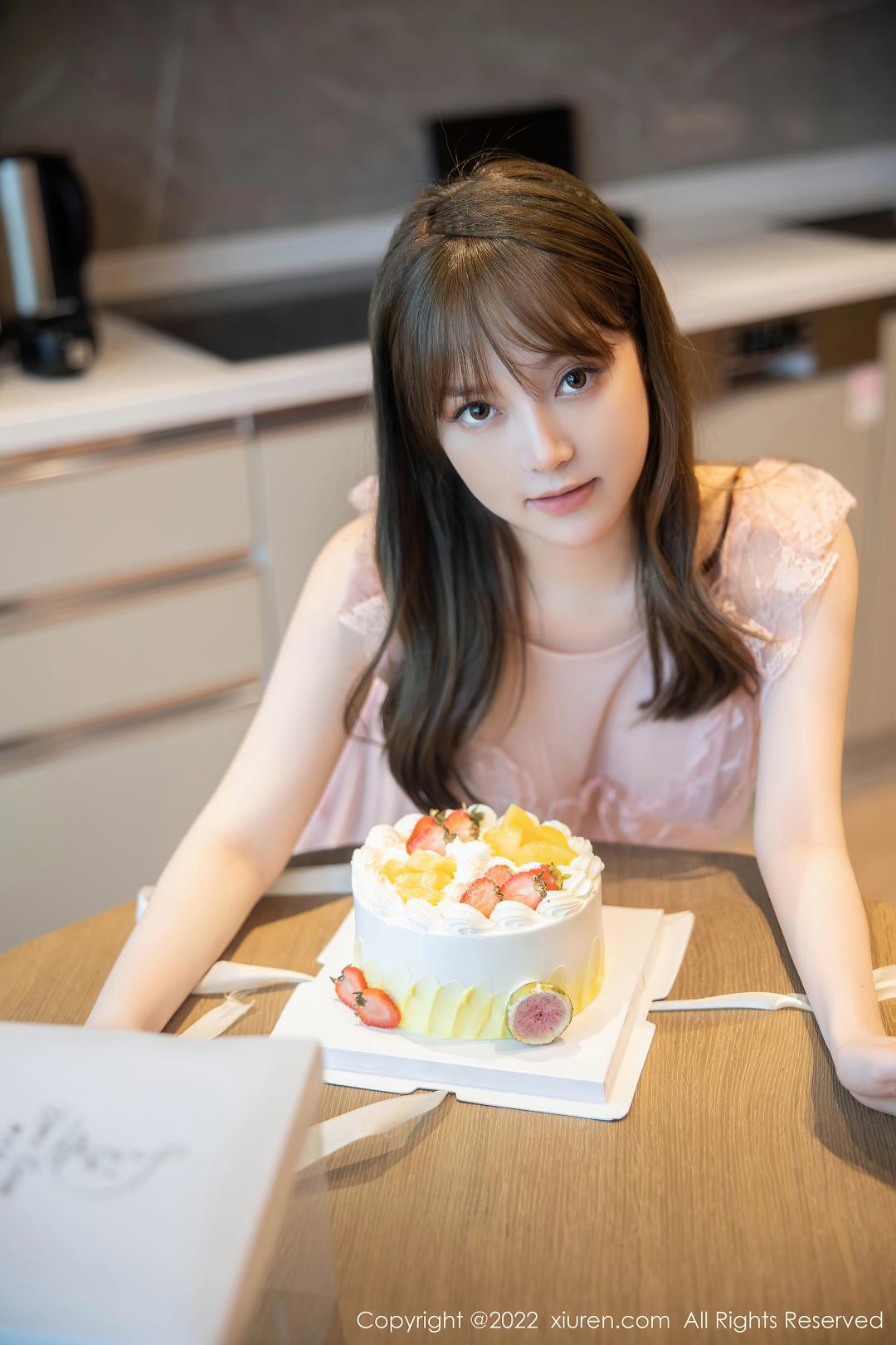 [XIUREN秀人网] 2022.08.26 NO.5497 豆瓣酱 [90P-801MB]