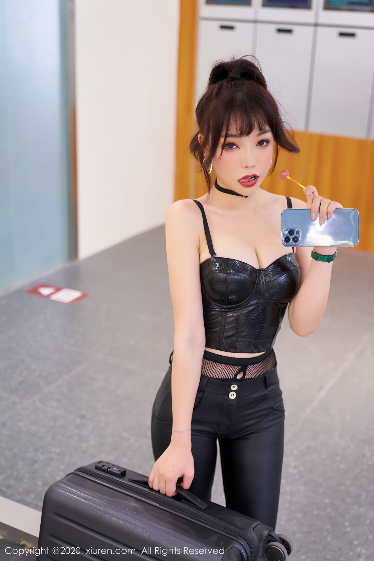 [XIUREN秀人网] 2020.12.21 NO.2921 芝芝Booty [70P-635MB]