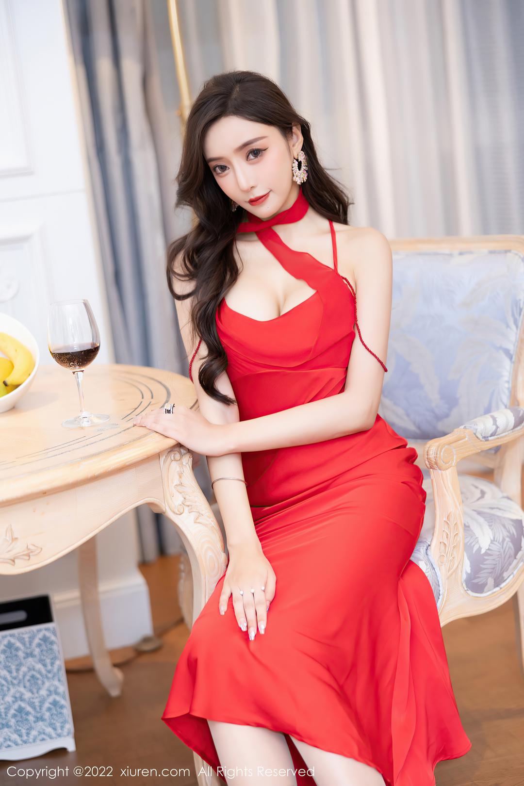 [XIUREN秀人网] 2022.08.19 NO.5470 王馨瑶yanni [78P-654MB]