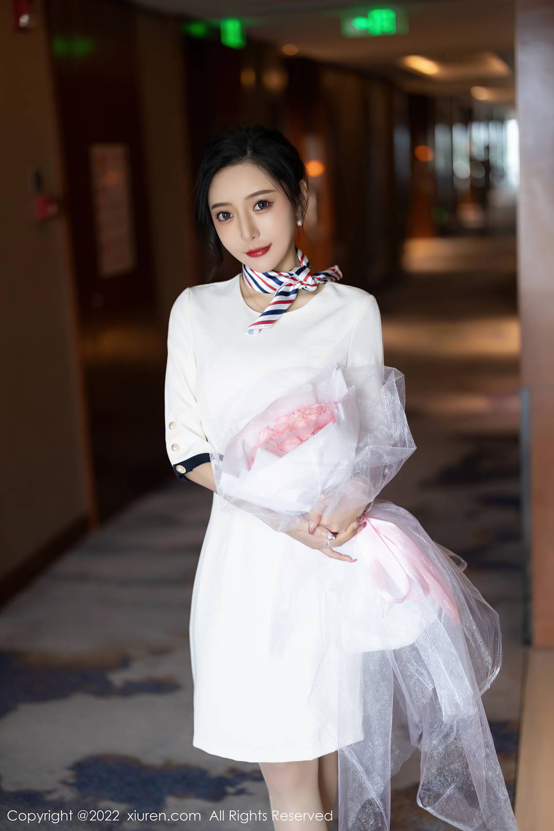 [XIUREN秀人网] 2022.05.05 NO.4963 王馨瑶yanni [71P-607MB]