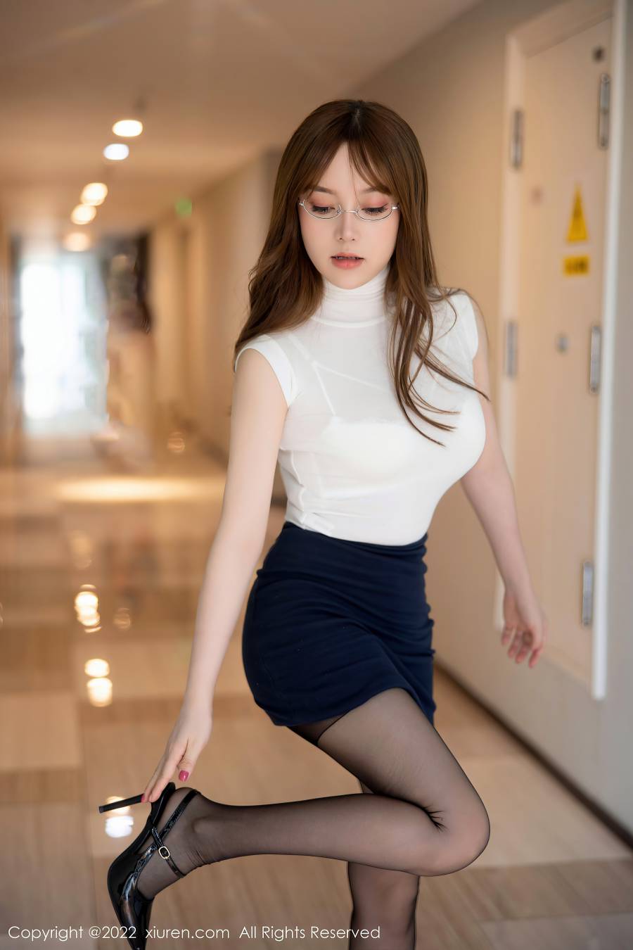 [XIUREN秀人网] 2022.12.15 NO.6005 豆瓣酱 [80P-689MB]