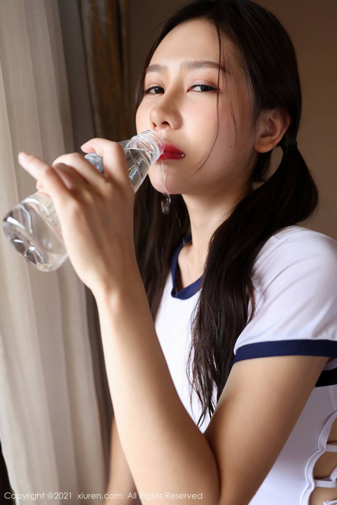 [XIUREN秀人网] 2021.03.15 NO.3201 尹甜甜 [49P-450MB]