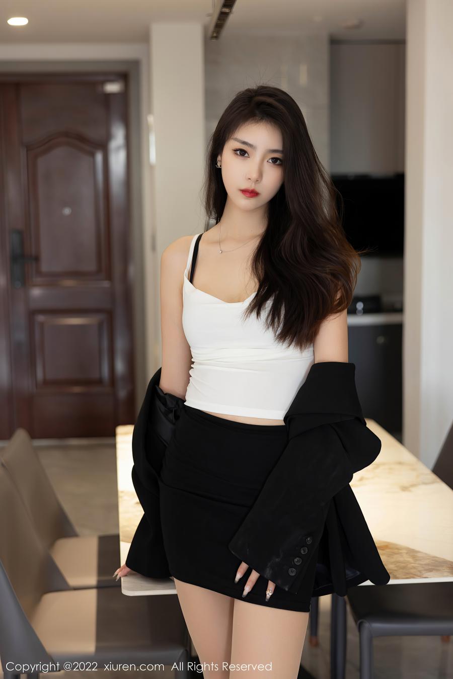 [XIUREN秀人网] 2022.09.01 NO.5530 可樂Vicky [63P-555MB]