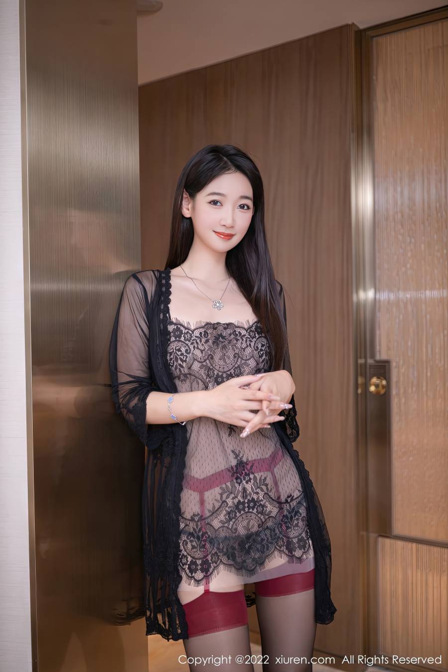 [XIUREN秀人网] 2022.10.24 NO.5752 唐安琪 [81P-544MB]