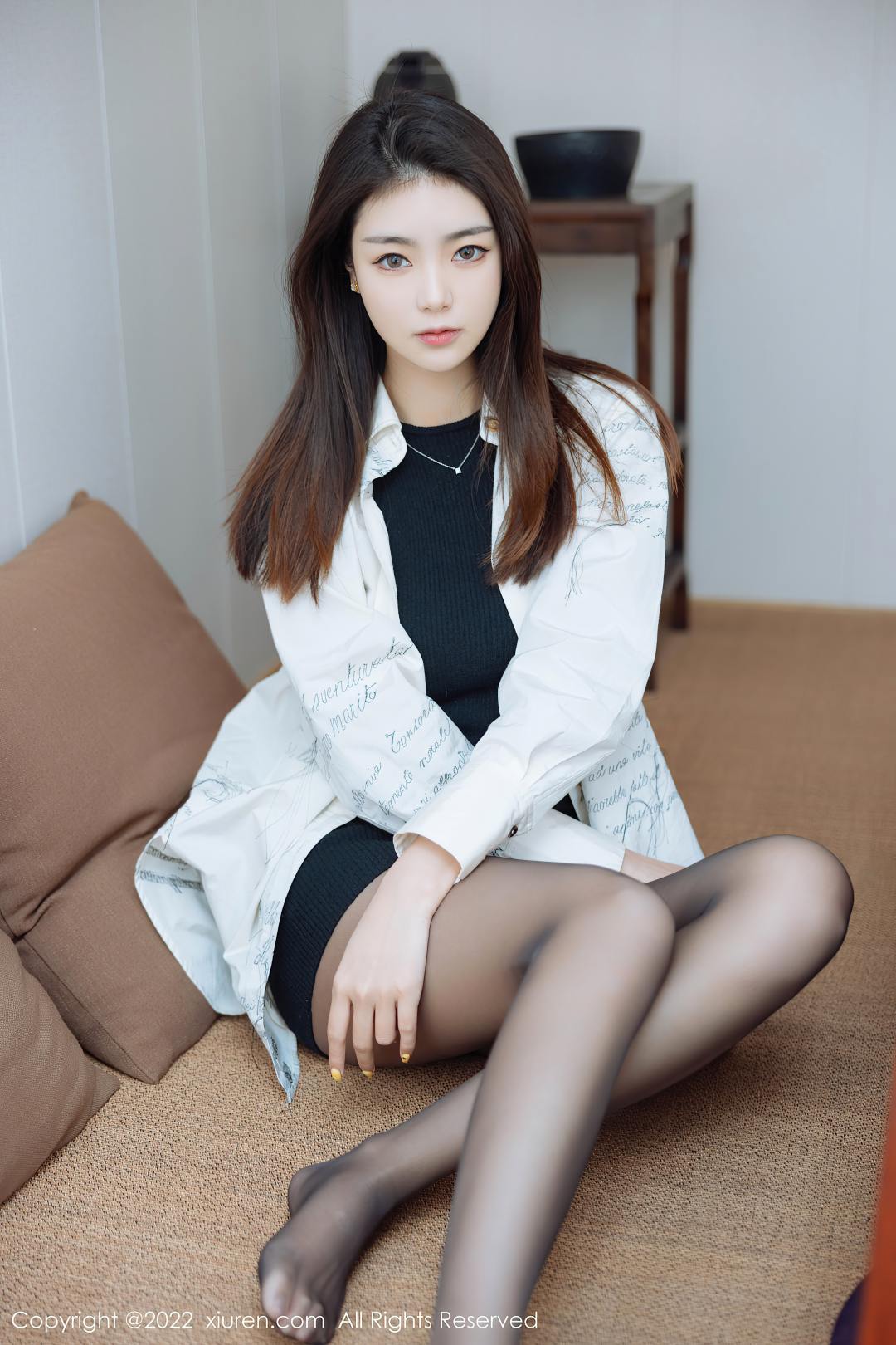 [XIUREN秀人网] 2022.04.07 NO.4832 可樂Vicky [45P-490MB]