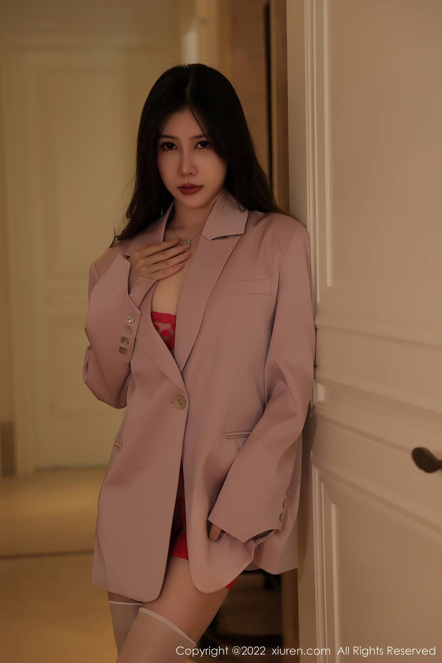 [XIUREN秀人网] 2022.12.05 NO.5951 尹甜甜 [68P-606MB]