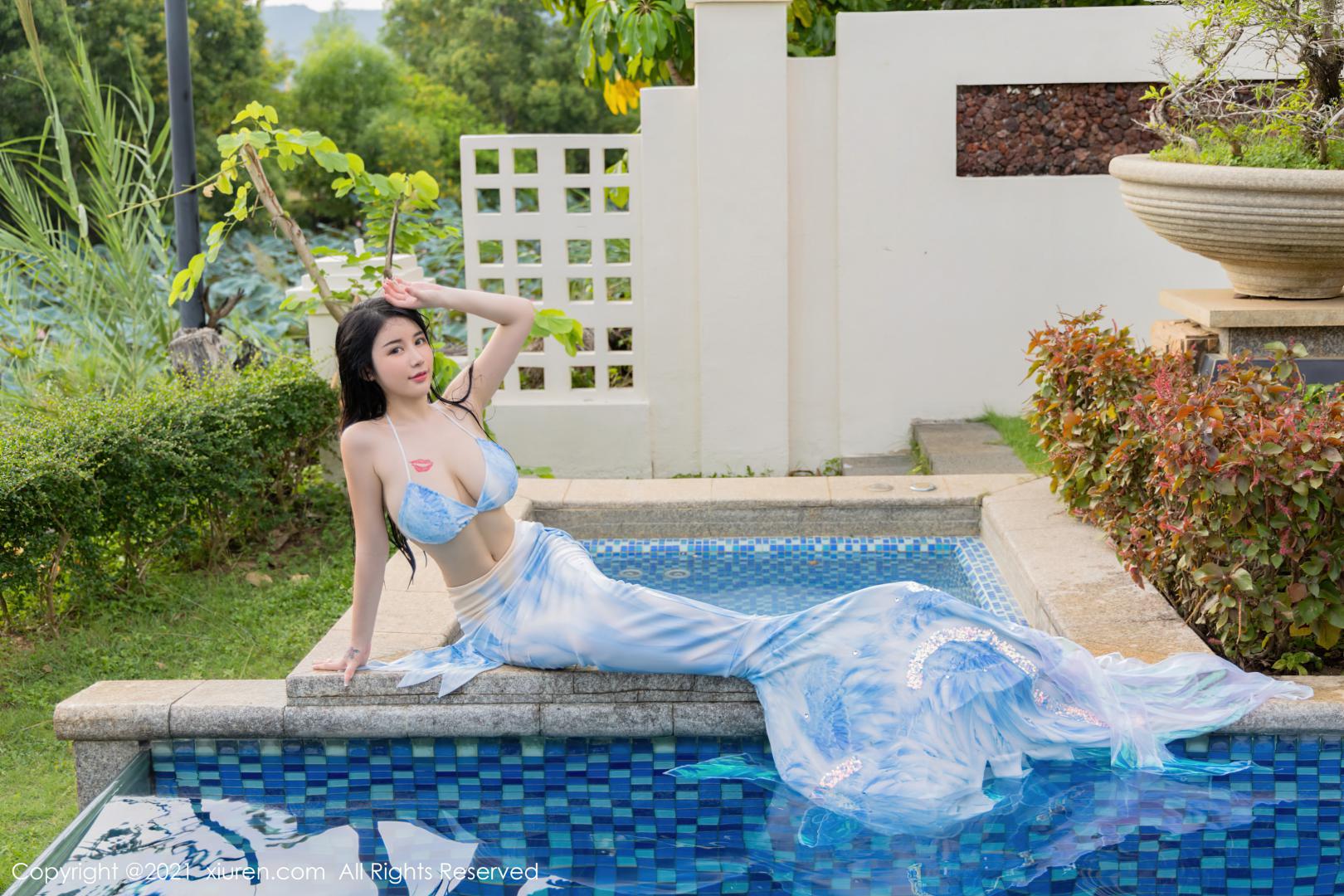 [XIUREN秀人网] 2021.08.25 NO.3849 美七 Mia [42P-448MB]