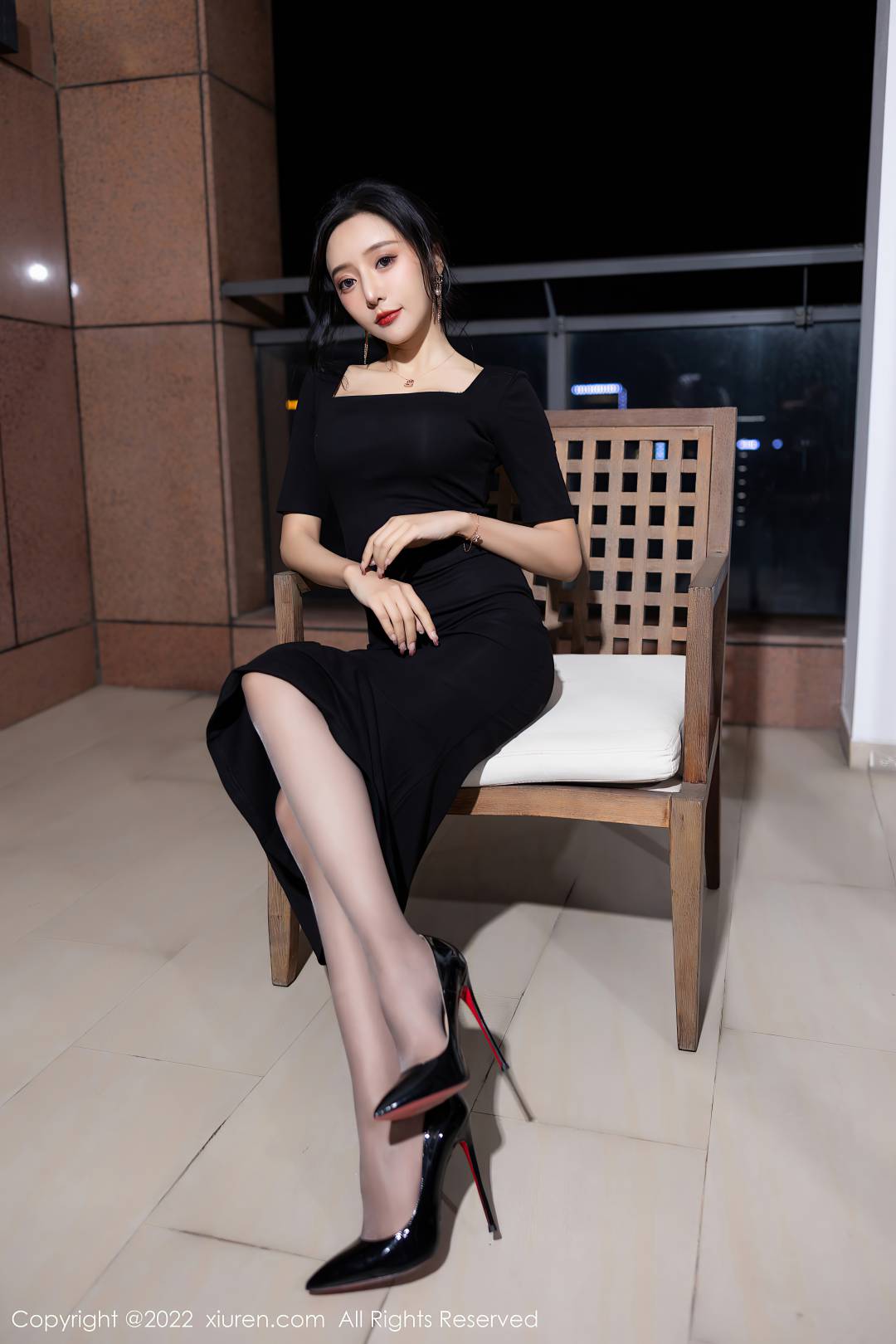 [XIUREN秀人网] 2022.06.24 NO.5187 王馨瑶yanni [60P-484MB]