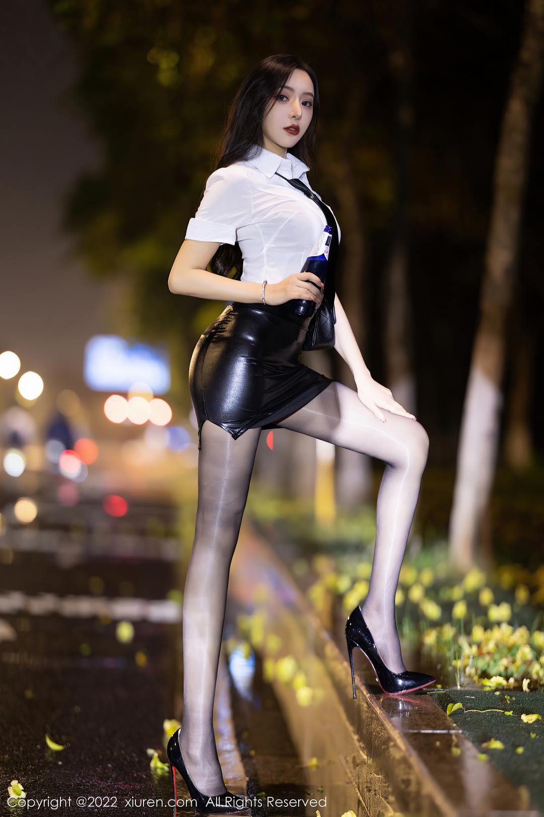 [XIUREN秀人网] 2022.04.15 NO.4879 王馨瑶yanni [77P-629MB]