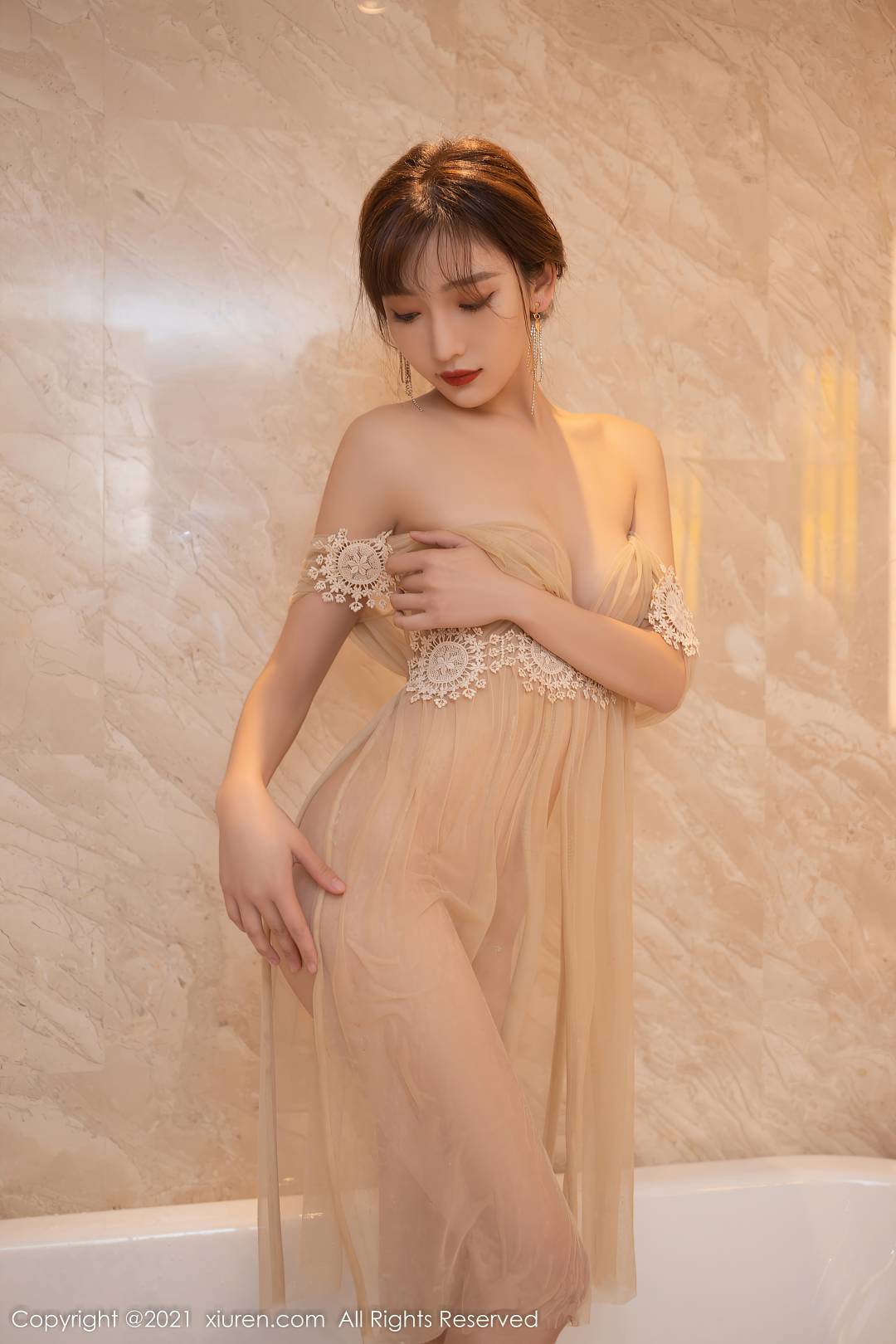 [XIUREN秀人网] 2021.12.16 NO.4347 陆萱萱 [87P-871MB]