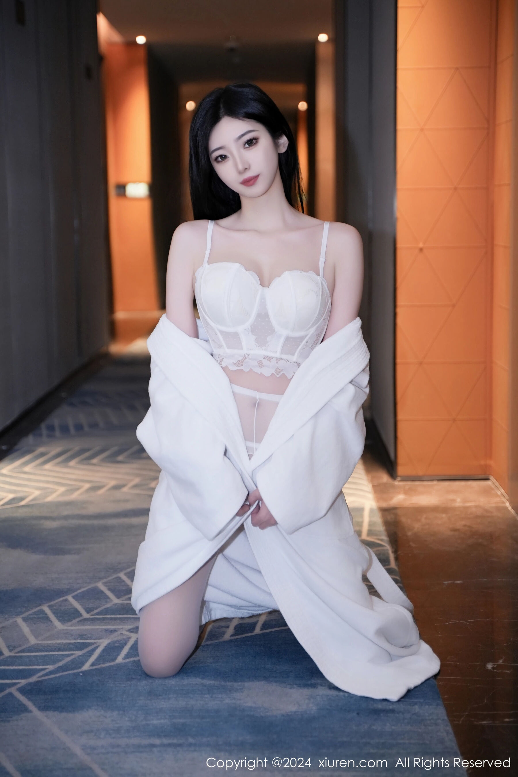 [XIUREN秀人网] 2024.01.15 NO.7960 安琪Yee [64P-582MB]