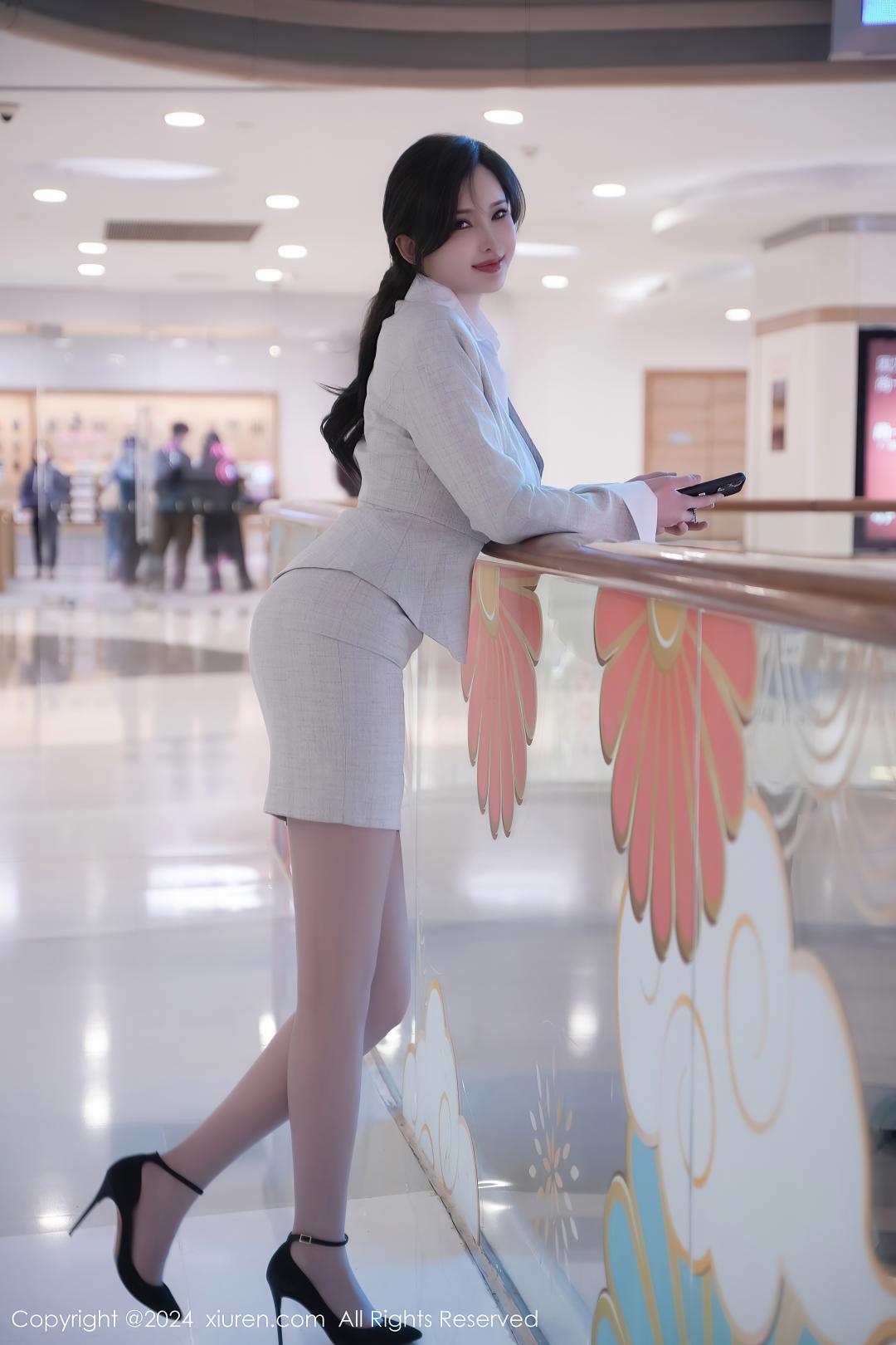 [XIUREN秀人网] 2024.04.24 NO.8444 Carol周妍希X [81P-806MB]
