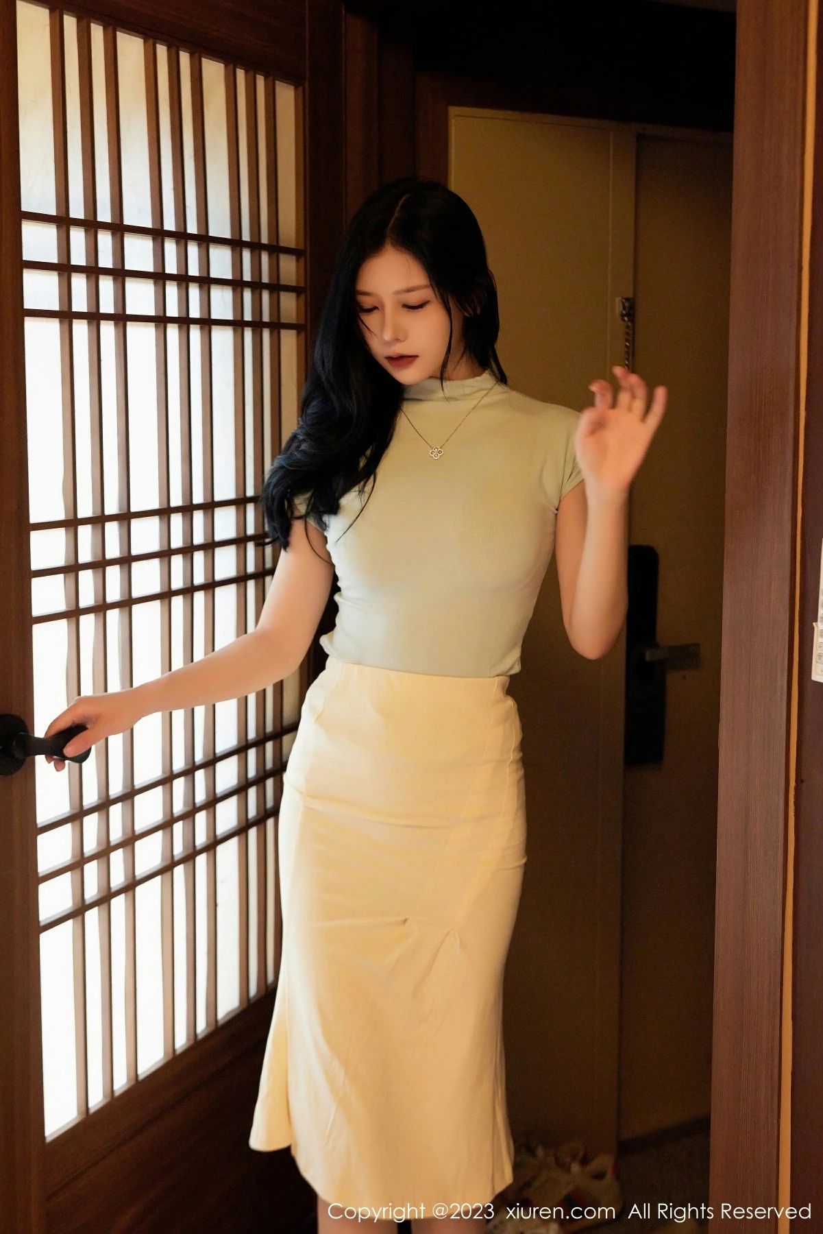 [XIUREN秀人网] 2023.10.19 NO.7531 尹甜甜  [63P-582MB]