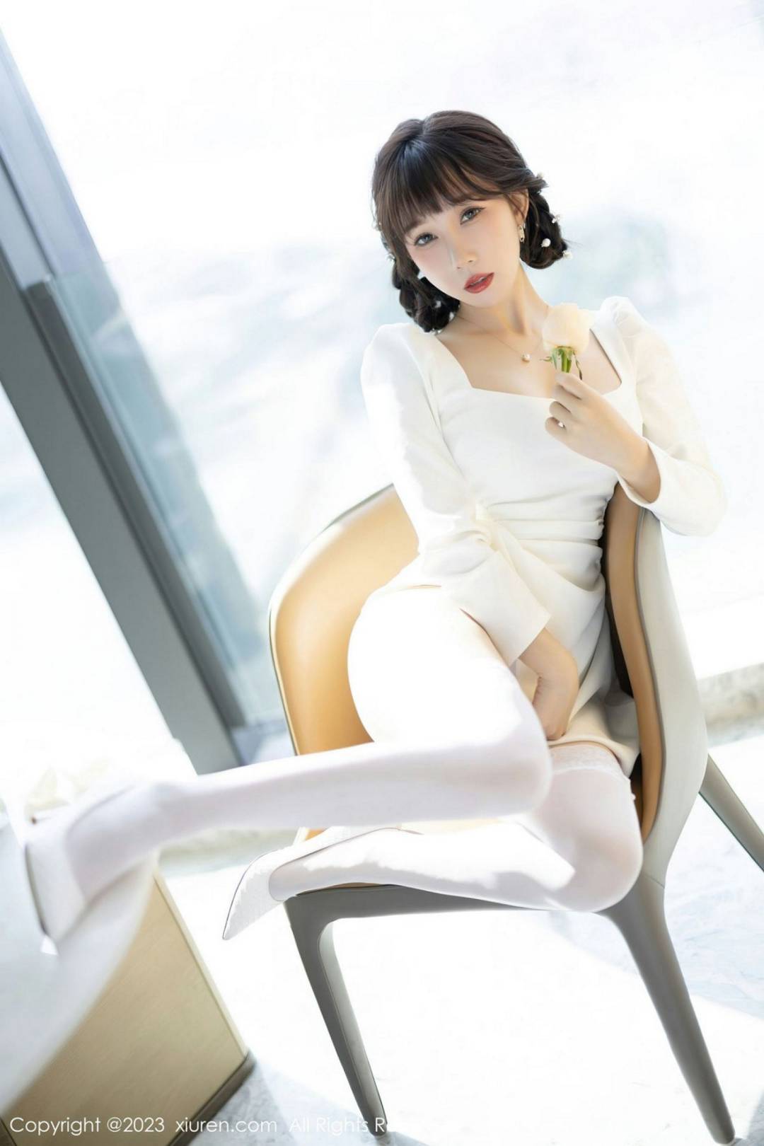 [XIUREN秀人网] 2023.04.04 NO.6528 波巧酱 [71P-535MB]