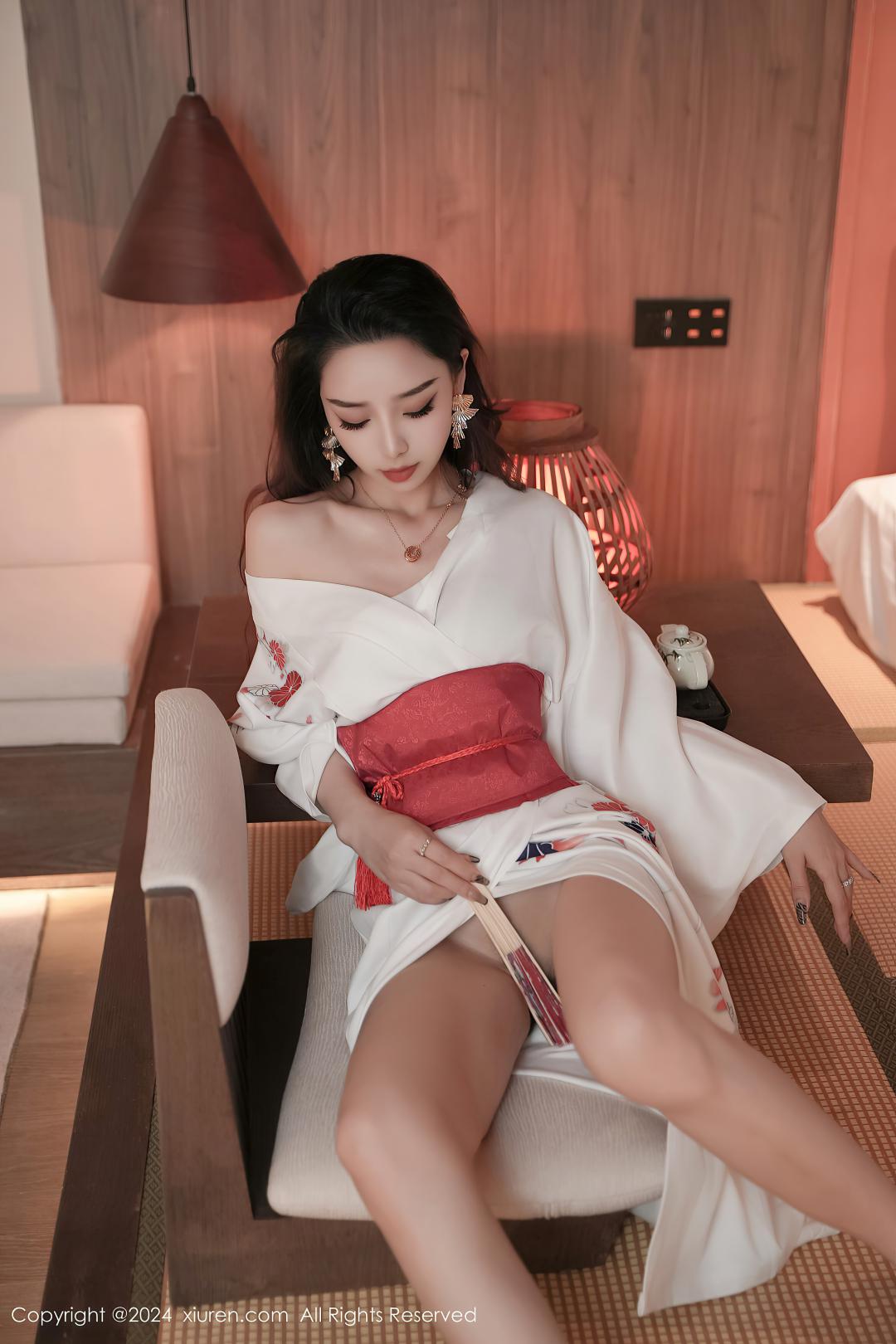 [XIUREN秀人网] 2024.04.10 NO.8367 苏曼兮 [85P-894MB]
