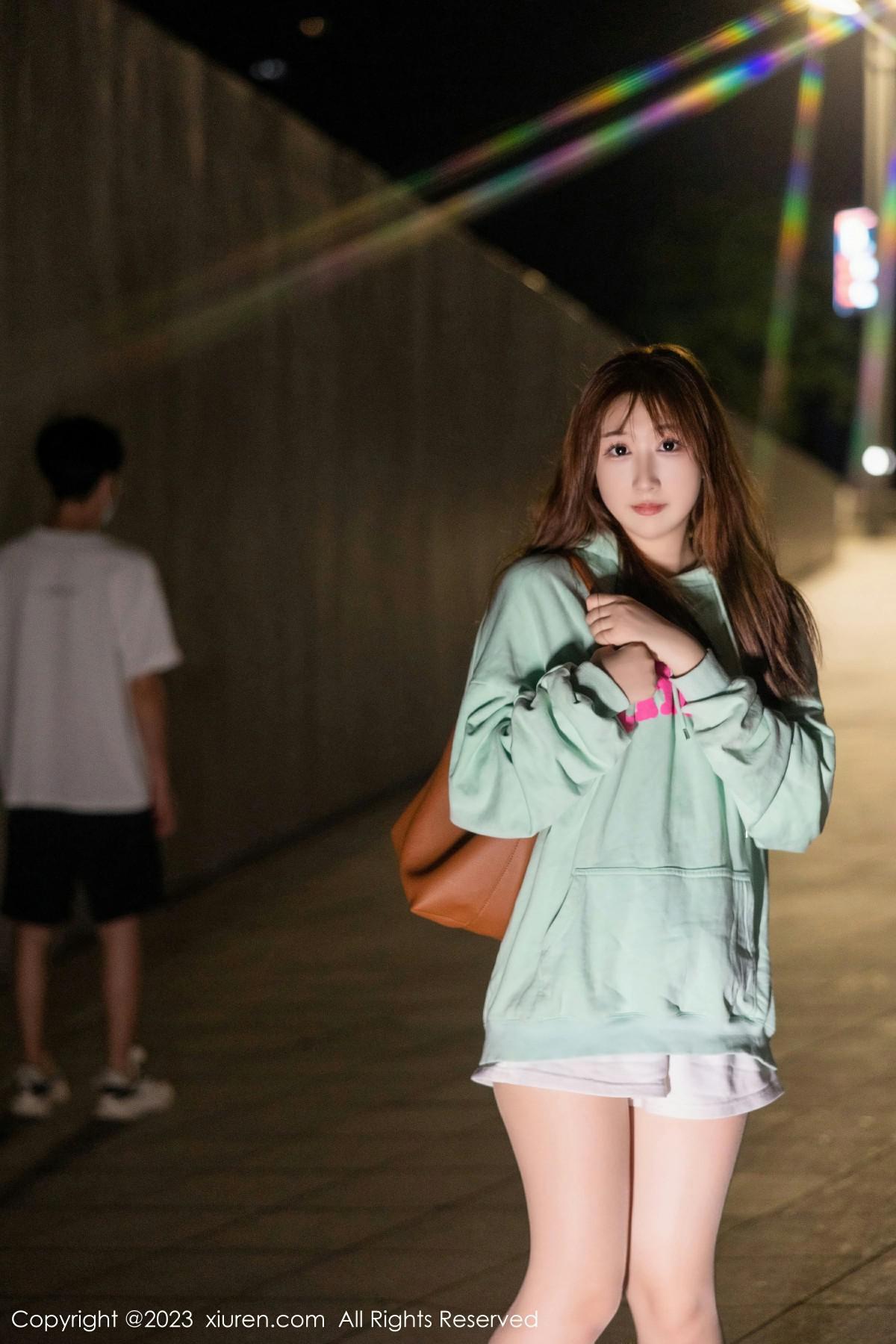 [XIUREN秀人网] 2023.07.13 NO.7072 江真真 [80P-700MB]