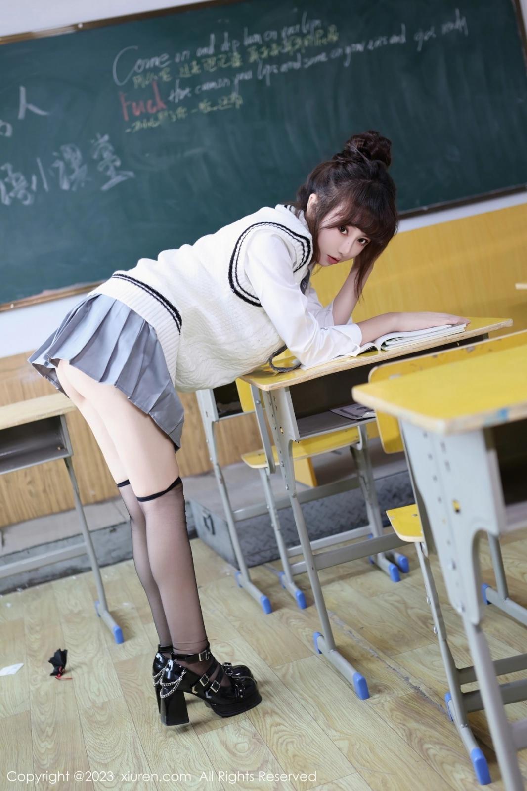 [XIUREN秀人网] 2023.11.24 NO.7712 白笑笑 [87P-814MB]