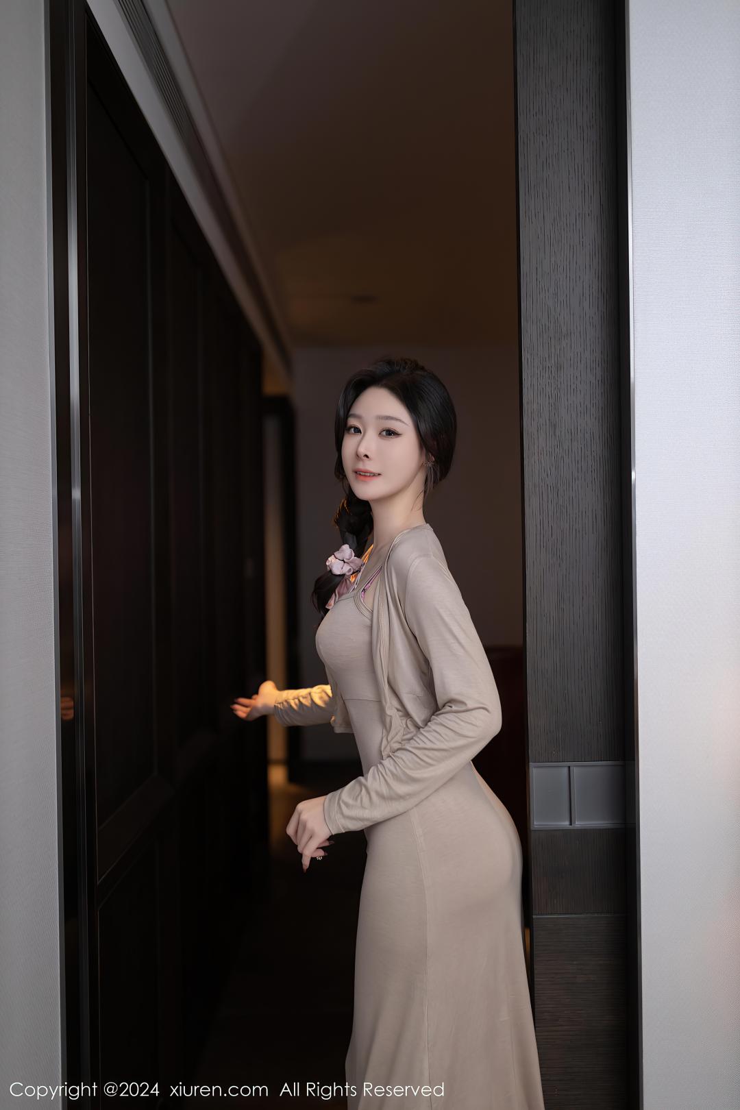 [XIUREN秀人网] 2024.04.18 NO.8417 小逗逗 [84P-790MB]