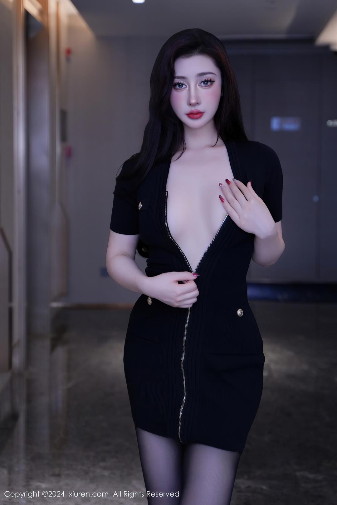 [XIUREN秀人网] 2024.03.04 NO.8170 蕾蕾醒了没 [80P-697MB]