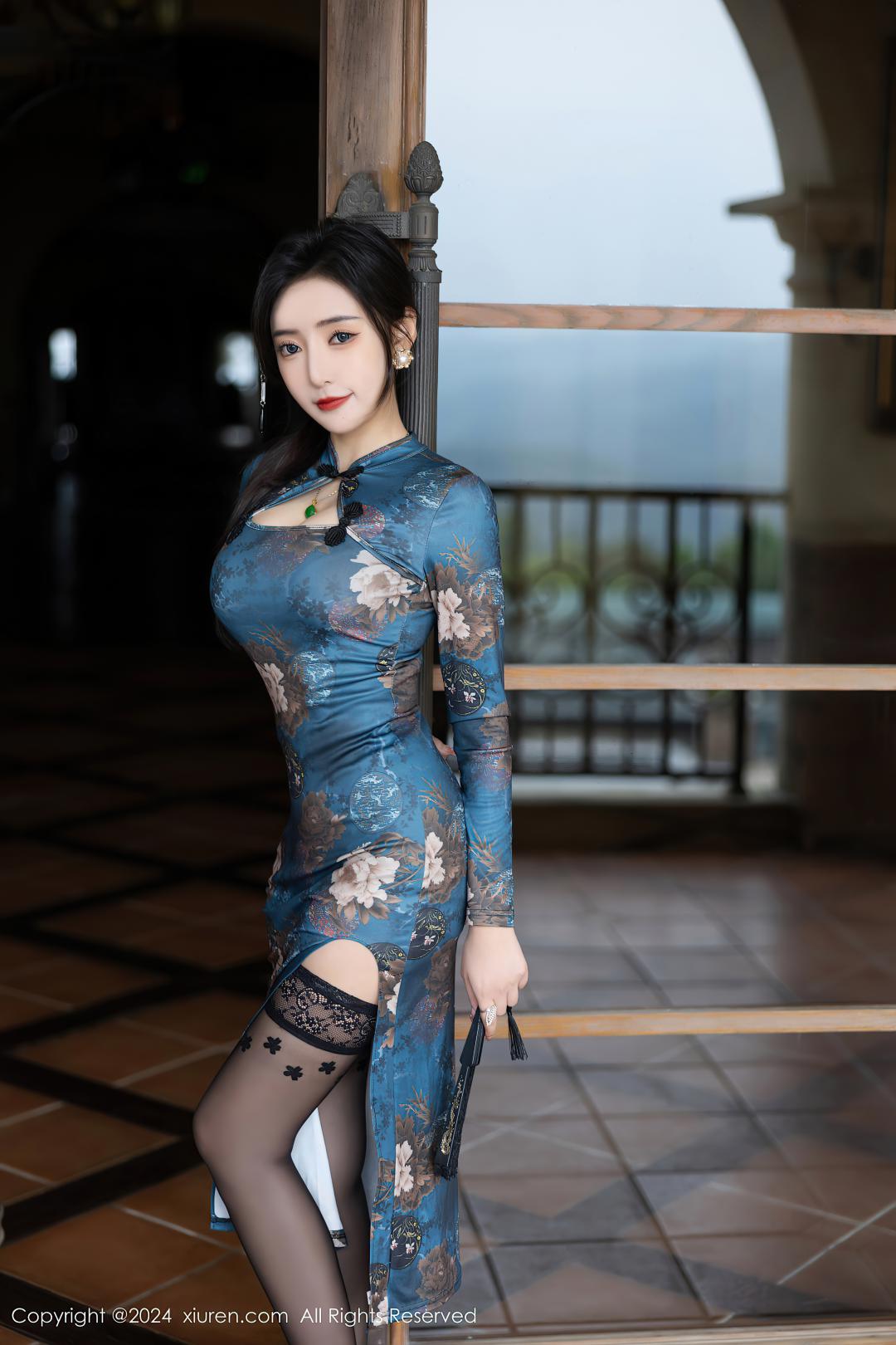 [XIUREN秀人网] 2024.04.19 NO.8425 王馨瑶yanni [82P-814MB]