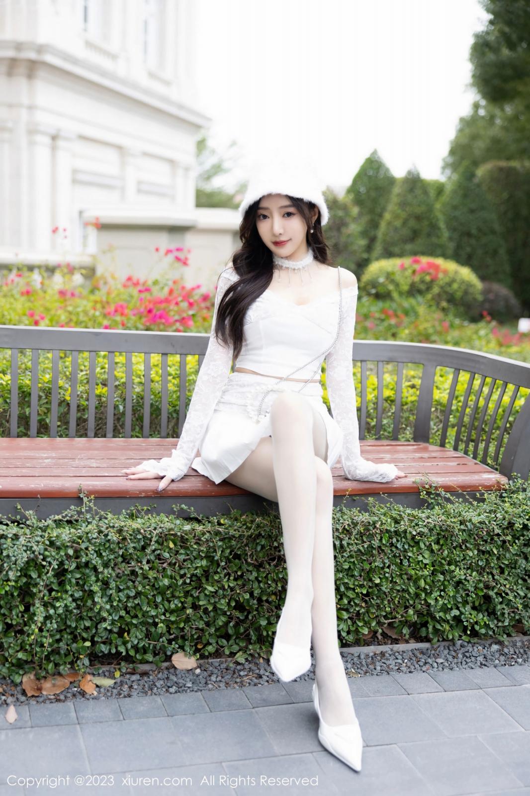 [XIUREN秀人网] 2023.12.25 NO.7863 王馨瑶yanni [91P-669MB]