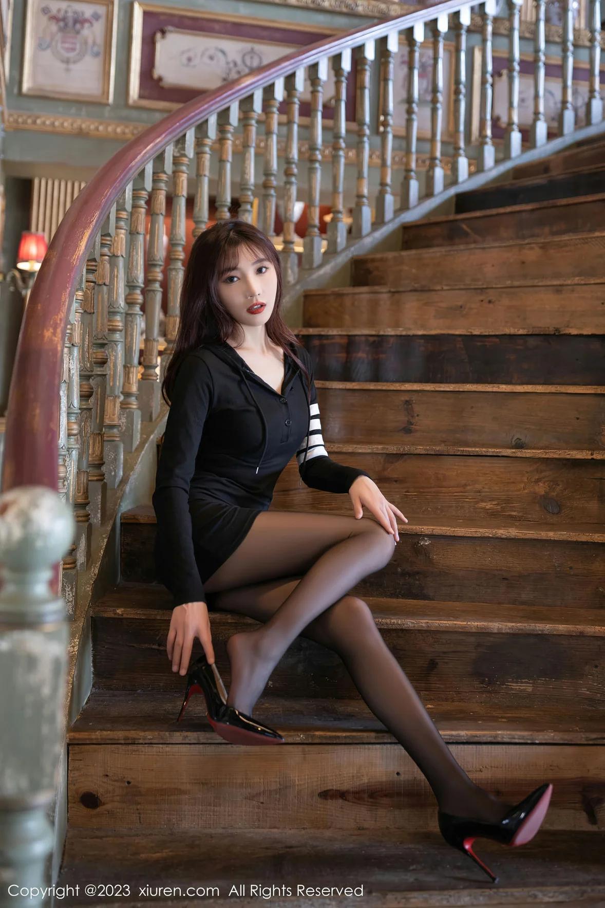 [XIUREN秀人网] 2023.06.15 NO.6925 陆萱萱 [82P-756MB]