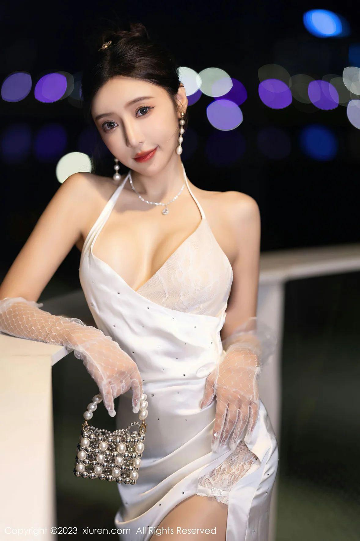 [XIUREN秀人网] 2023.08.18 NO.7256 王馨瑶yanni [87P-518MB]