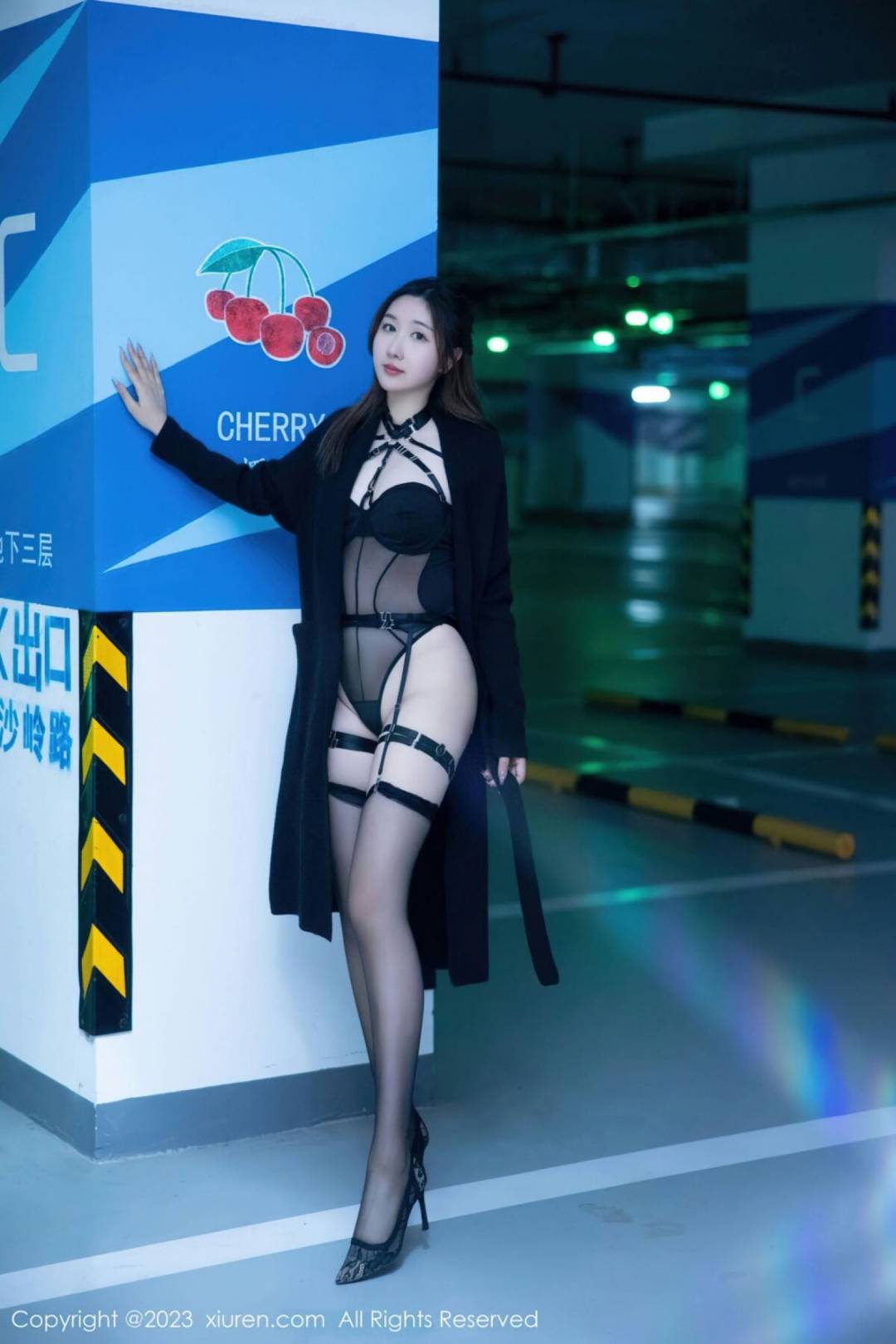 [XIUREN秀人网] 2023.04.27 NO.6650 江真真 [88P-654MB]