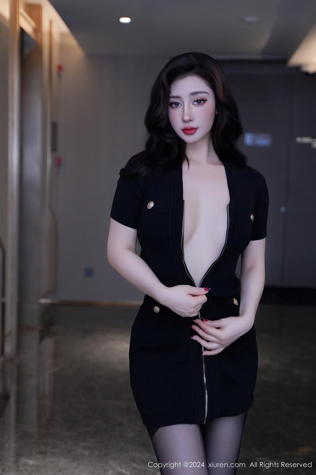 [XIUREN秀人网] 2024.03.04 NO.8170 蕾蕾醒了没 [80P-697MB]