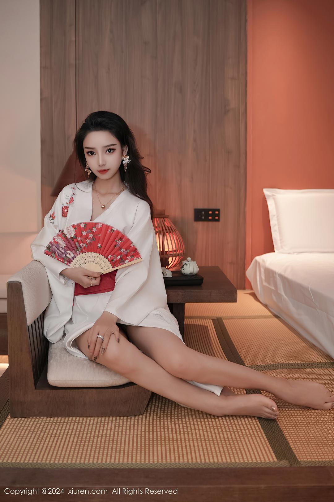[XIUREN秀人网] 2024.04.10 NO.8367 苏曼兮 [85P-894MB]