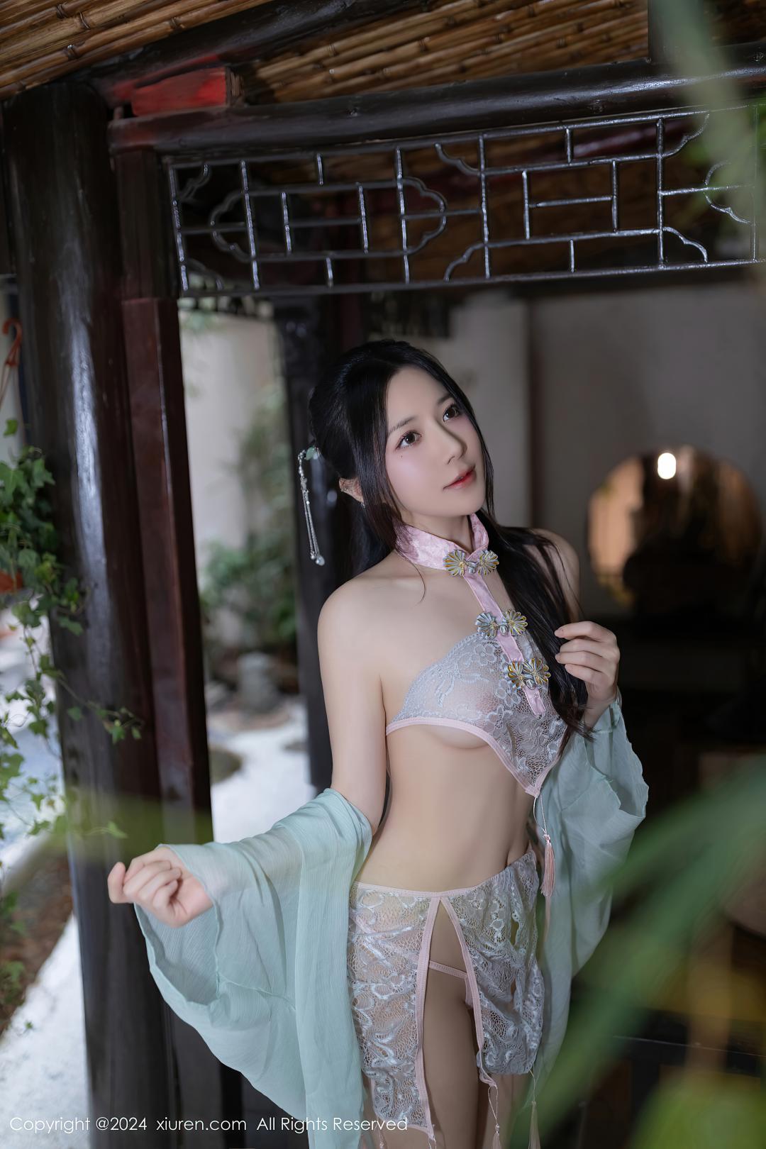 [XIUREN秀人网] 2024.04.19 NO.8428 鱼子酱Fish [81P-756MB]