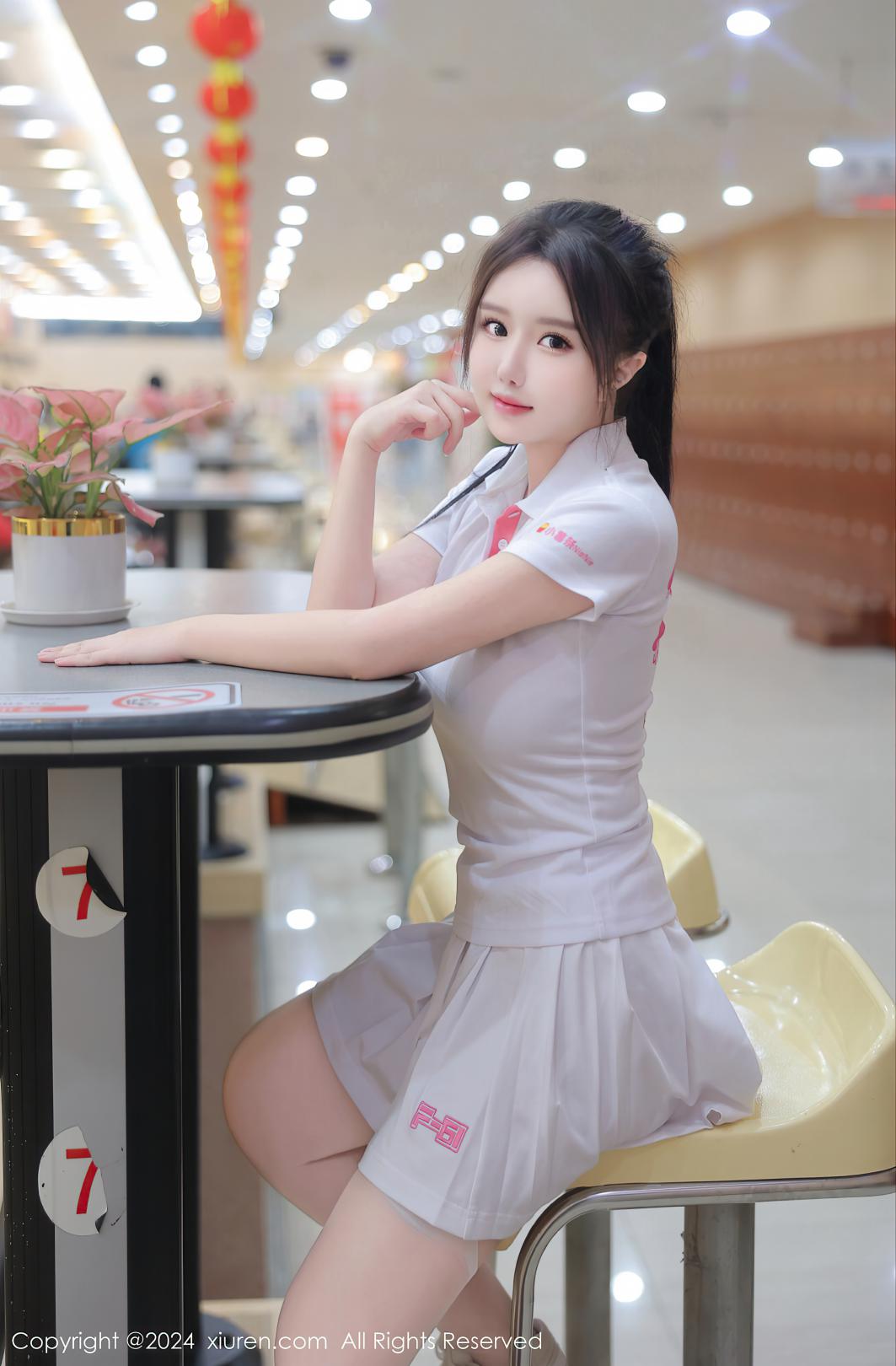[XIUREN秀人网] 2024.02.20 NO.8118 小薯条nienie [80P-725MB]