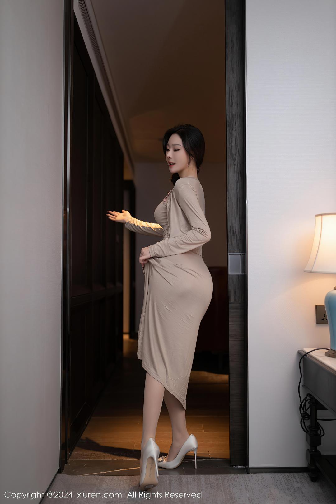 [XIUREN秀人网] 2024.04.18 NO.8417 小逗逗 [84P-790MB]
