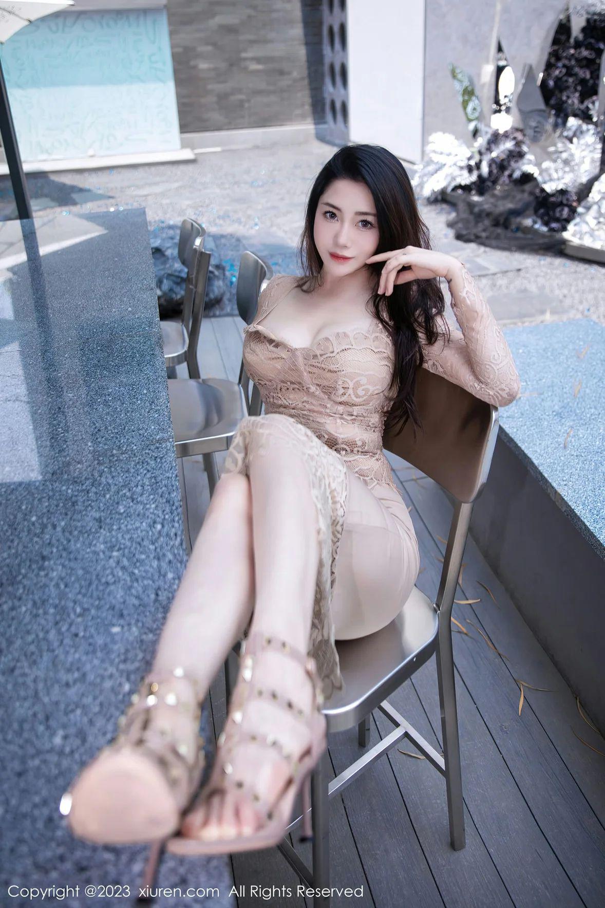 [XIUREN秀人网] 2023.08.11 NO.7216 严利娅Yuliya [89P-609MB]