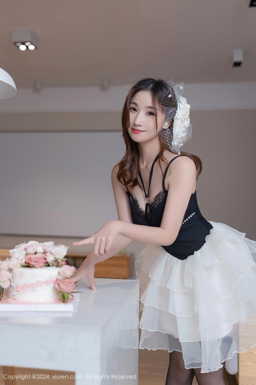 [XIUREN秀人网] 2024.04.16 NO.8398 杏子Yada [80P-676MB]