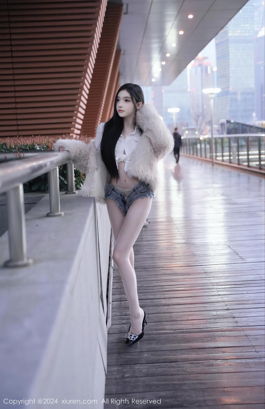 [XIUREN秀人网] 2024.03.20 NO.8261 龙雪儿 [77P-768MB]