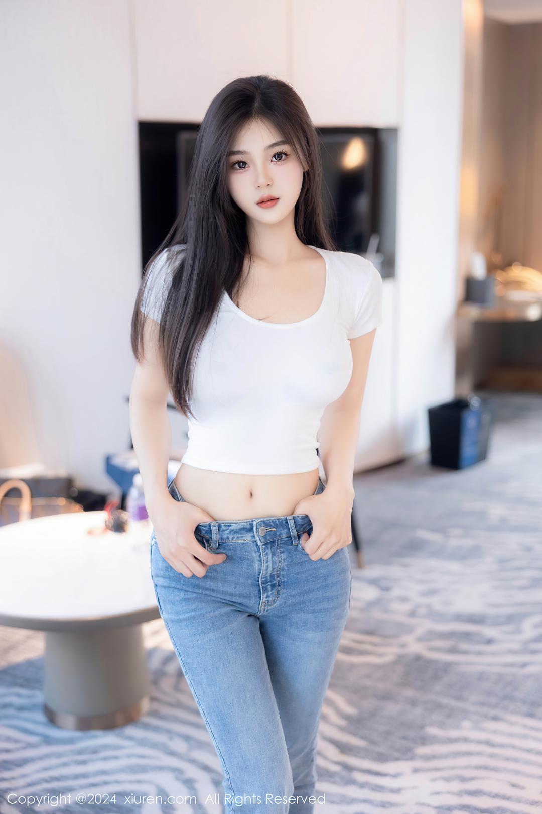 [XIUREN秀人网] 2024.04.29 NO.8467 周周不吃香菜 [88P-754MB]