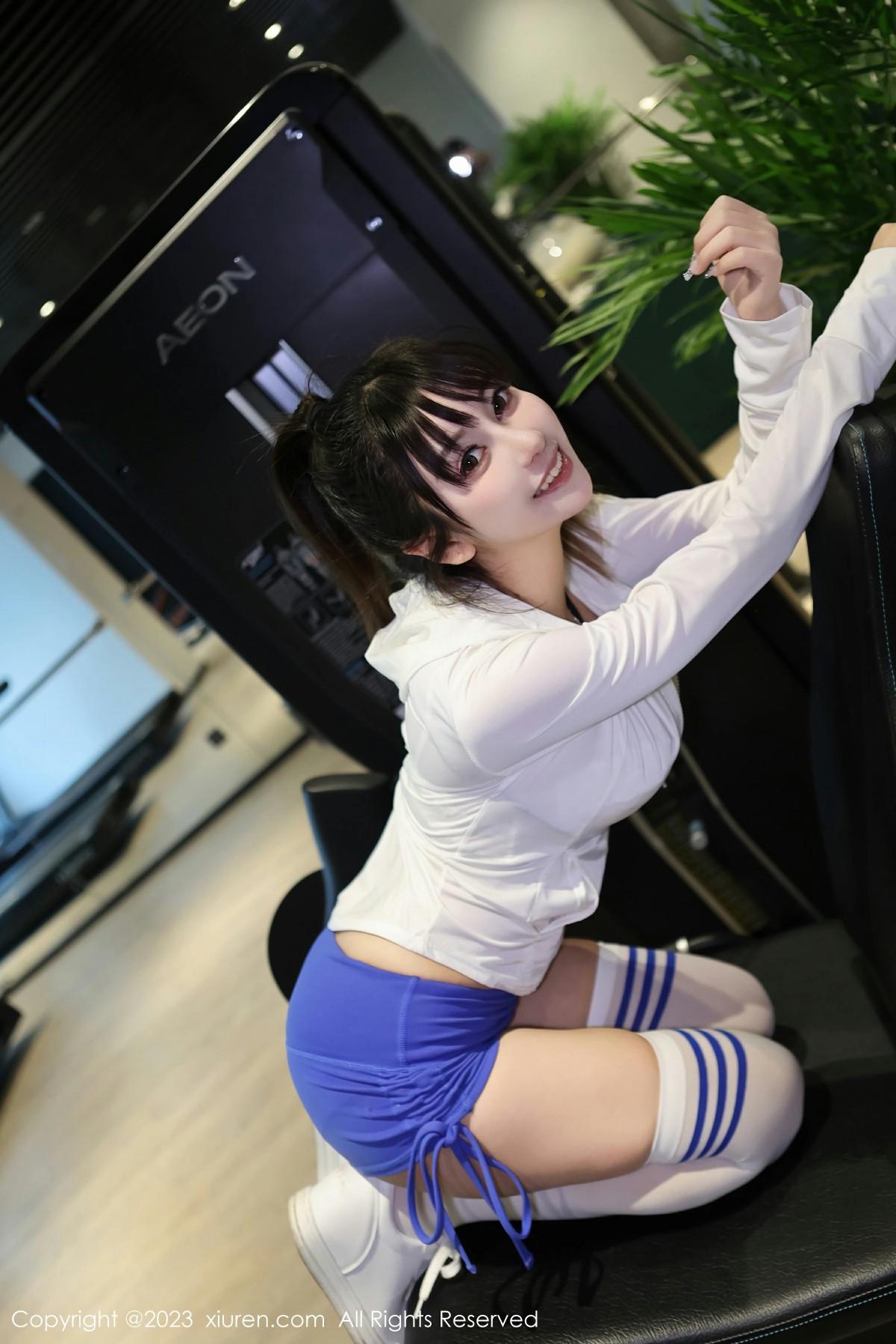 [XIUREN秀人网] 2023.06.14 NO.6909 夏希 [64P-572MB]