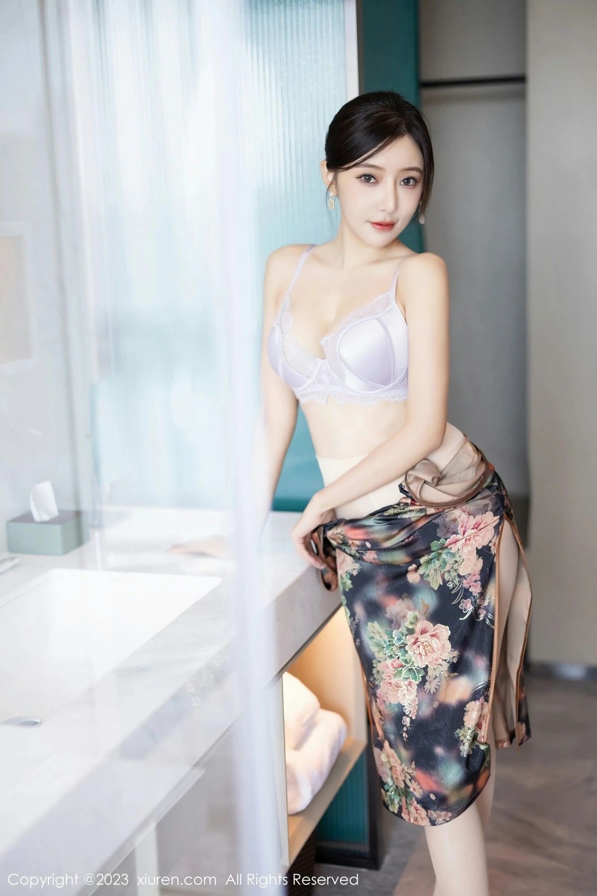 [XIUREN秀人网] 2023.10.11 NO.7495 王馨瑶yanni [81P-766MB]