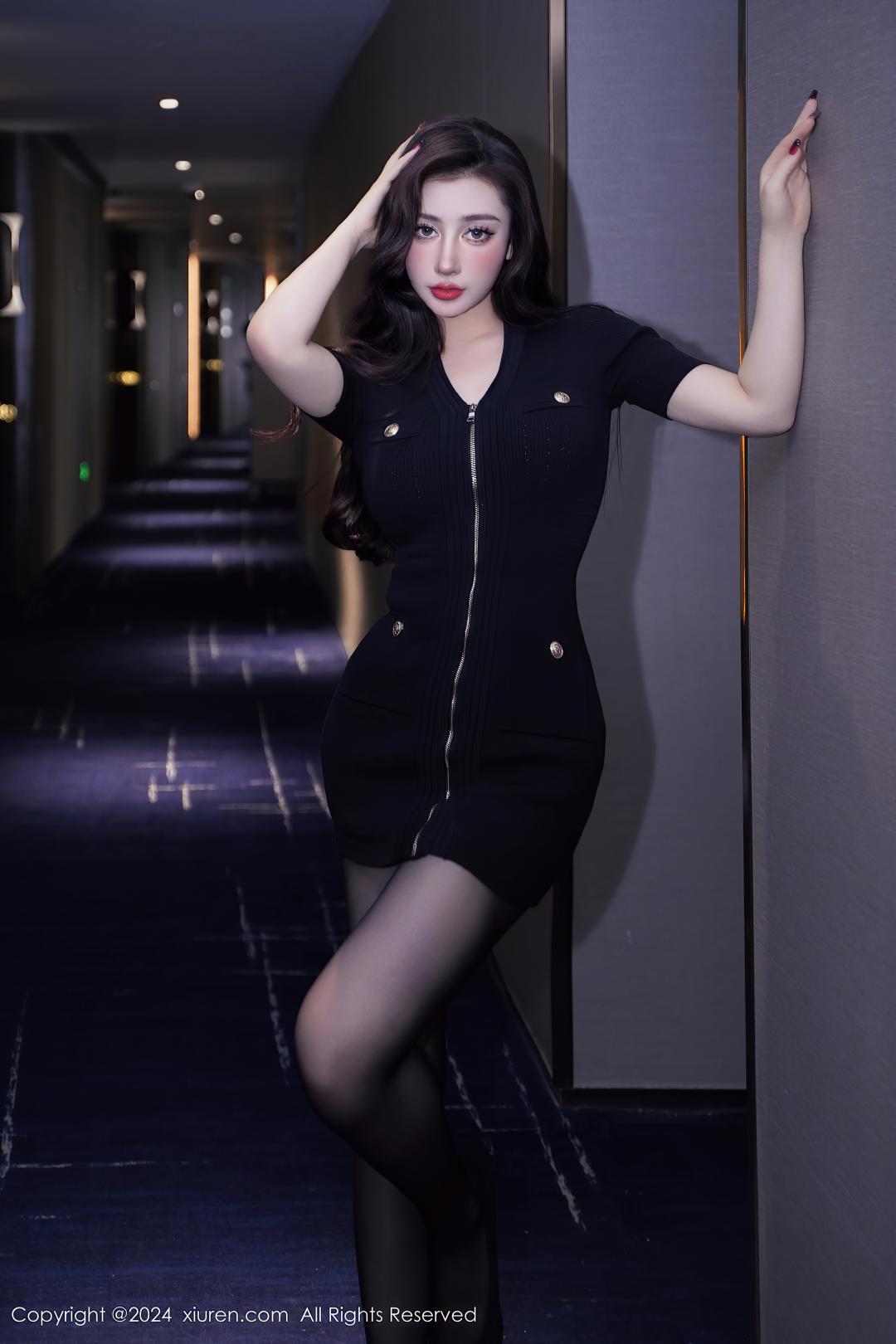 [XIUREN秀人网] 2024.03.04 NO.8170 蕾蕾醒了没 [80P-697MB]