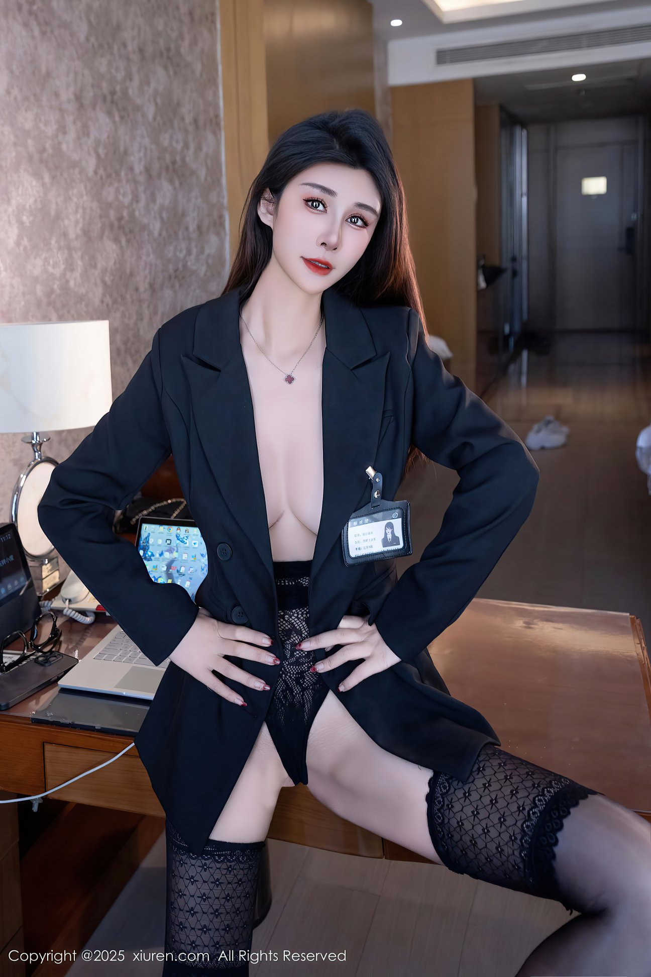 [XIUREN秀人网] 2025.04.01 NO.10095 艺艺yiyi [98P-999MB]