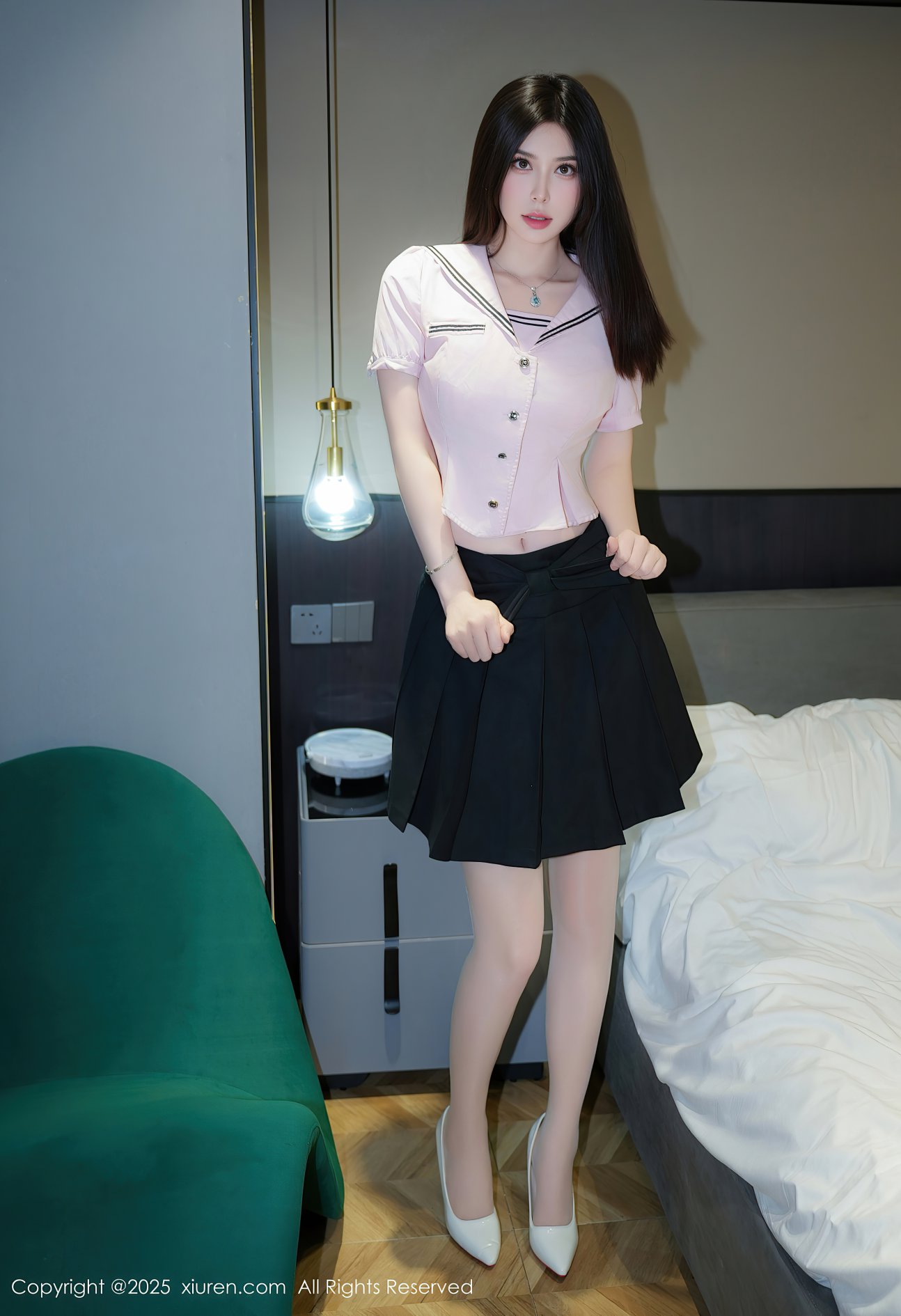 [XIUREN秀人网] 2025.02.17 NO.9892 曼柔 [63P-538MB]