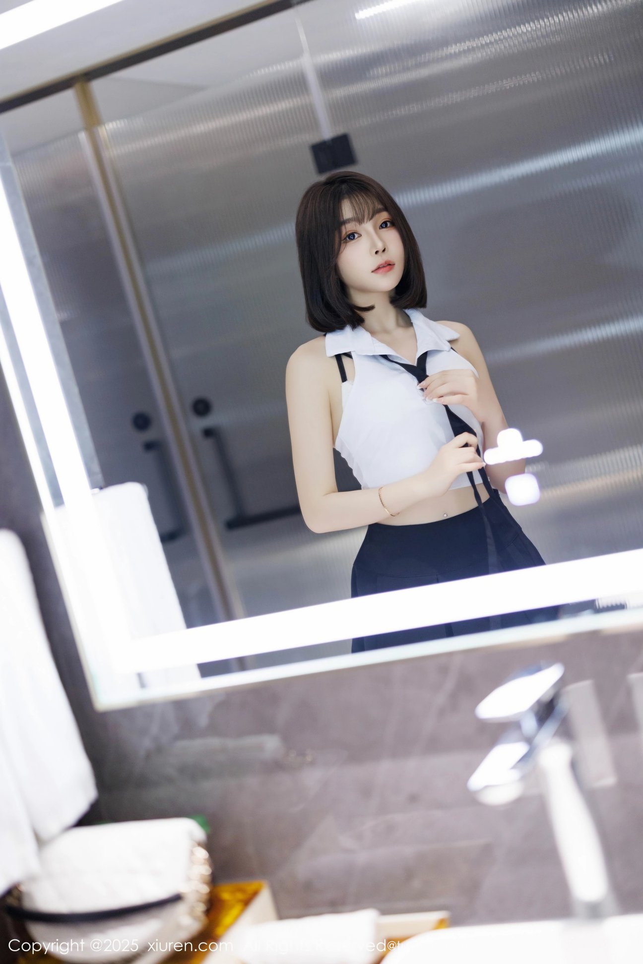 [XIUREN秀人网] 2025.03.20 NO.10048 徐莉芝Booty [82P-696MB]